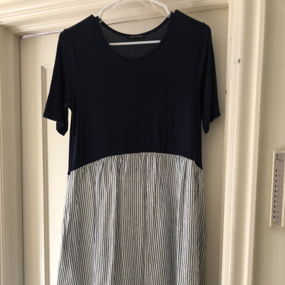 Sweet Claire navy and seersucker dress
